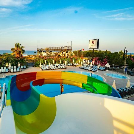 Throne Beach Resort & Spa Side Buitenkant foto