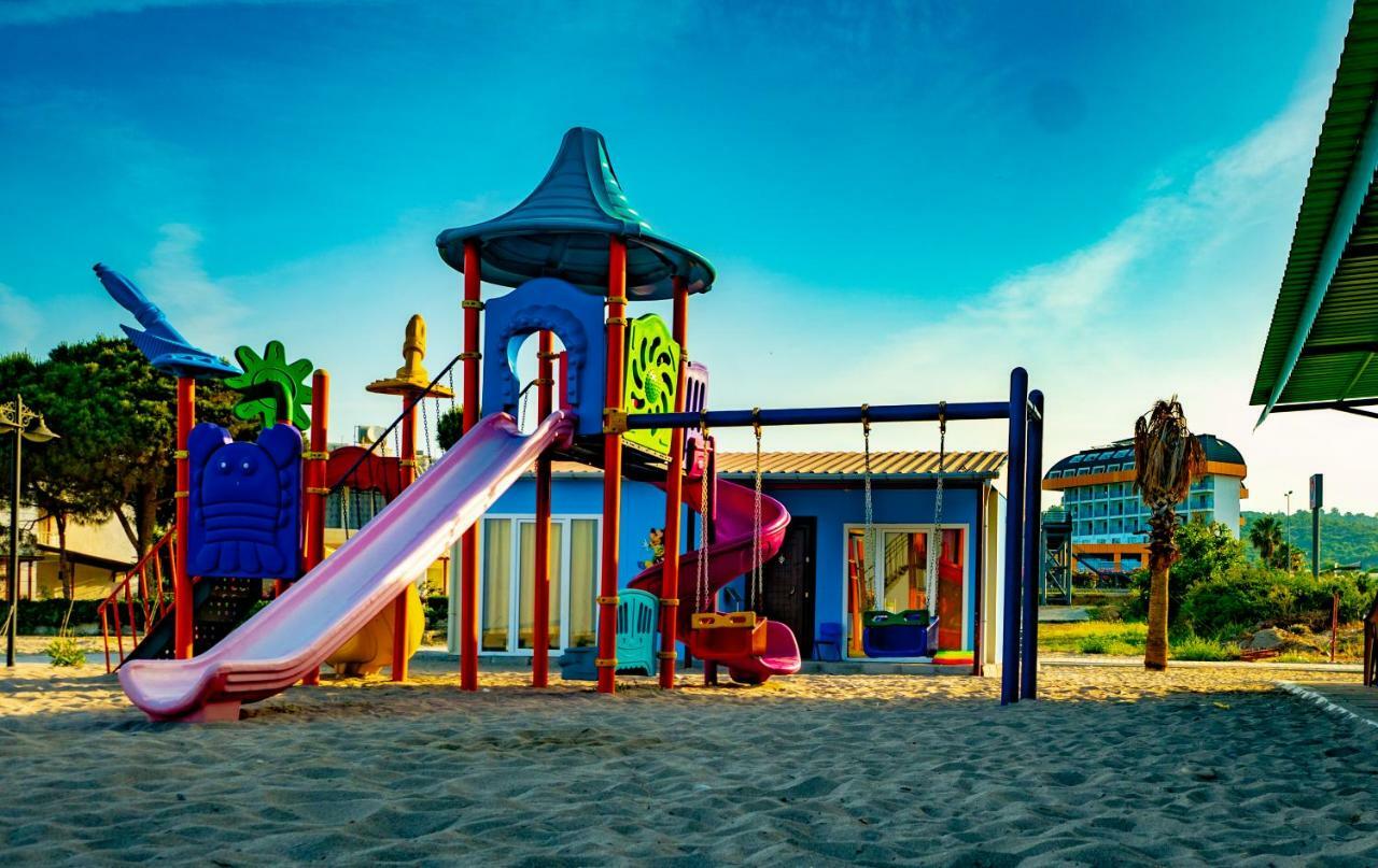 Throne Beach Resort & Spa Side Buitenkant foto
