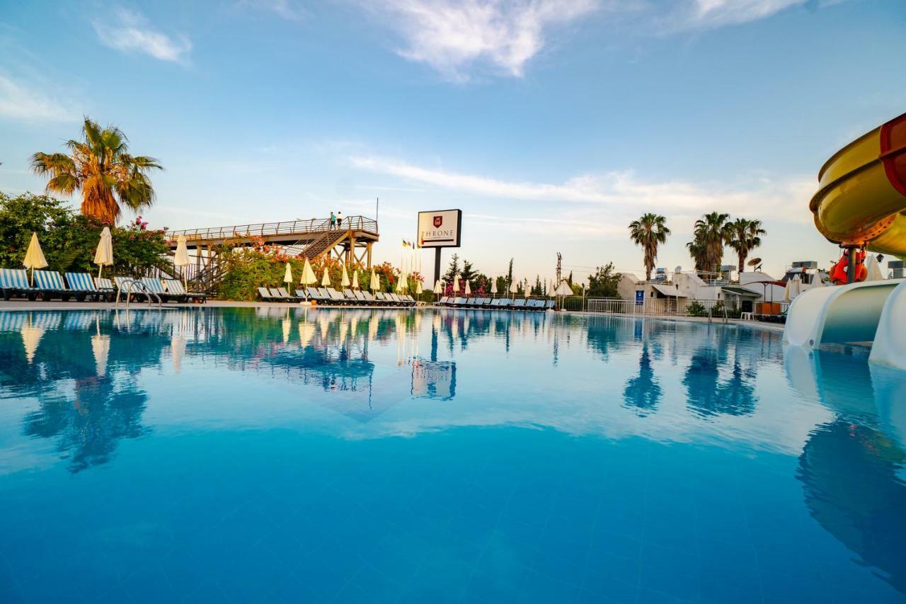 Throne Beach Resort & Spa Side Buitenkant foto