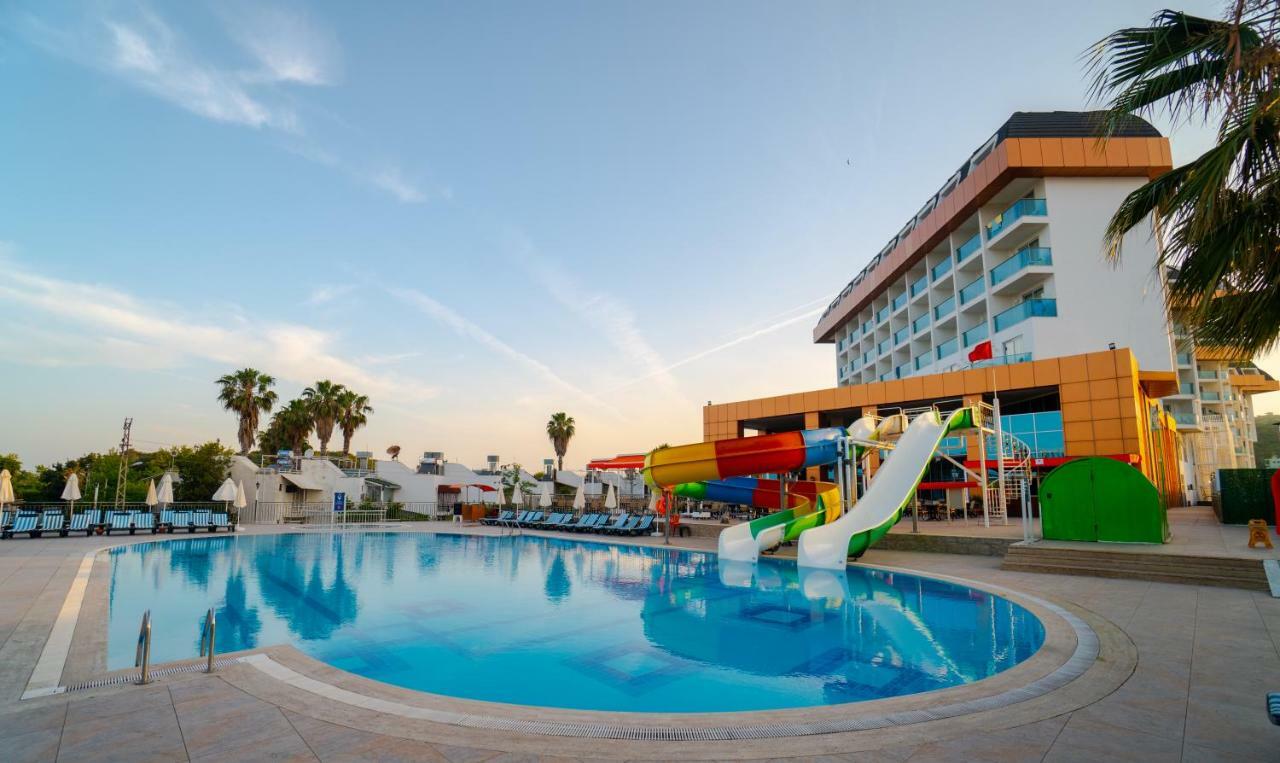 Throne Beach Resort & Spa Side Buitenkant foto