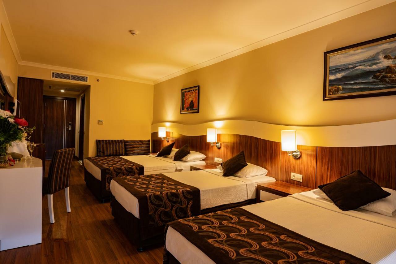 Throne Beach Resort & Spa Side Buitenkant foto